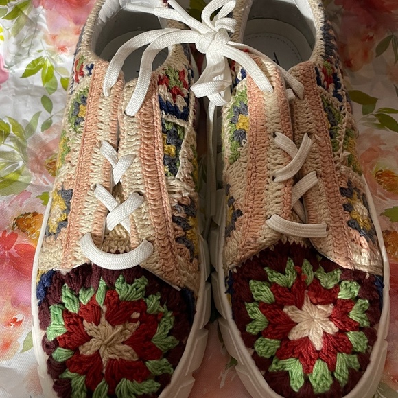 Free People Catch me if you Can Crochet Sneakers-A714